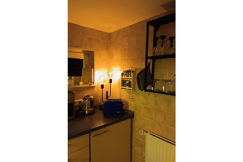 Küche mit Ambientebeleuchtung