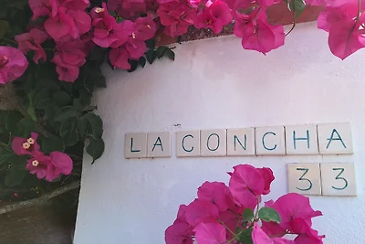 Casa Concha, Ferienhaus in Meeresnähe mit Garten und privatem Pool, A/C & WIFI