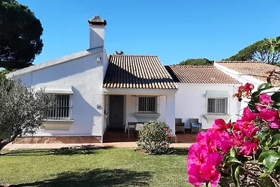 Casa Concha, Ferienhaus in Meeresnähe mit Garten und privatem Pool, A/C & WIFI