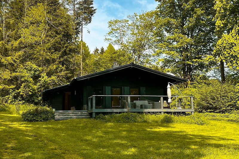 Chalet Vogelsberg op een ruim perceel in een afgelegen gebied.