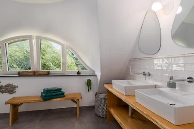 Haus 16 - Kleine Binsenjungfer