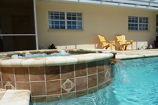 Apartment Wave in Cape Coral