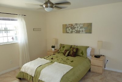 Apartment Wave in Cape Coral