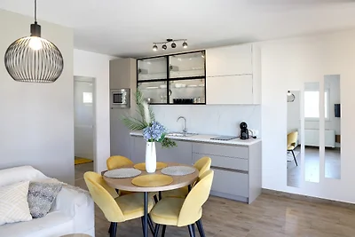 Apartment Basilea 3 (yellow)