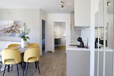 Apartment Basilea 3 (yellow)