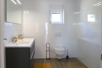 Apartment Basilea 3 (yellow)