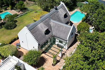 Self catering Thatch House with private pool in Somerset West, Cape Town