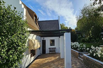 Self catering Thatch House with private pool in Somerset West, Cape Town