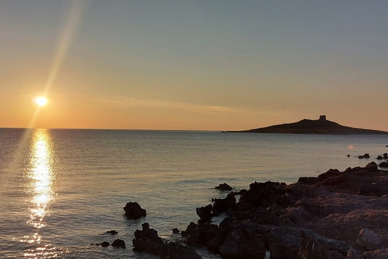 Sonnenuntergang mit Blick auf Isola delle Femmine