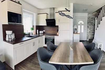 Schöne Aussicht 32A