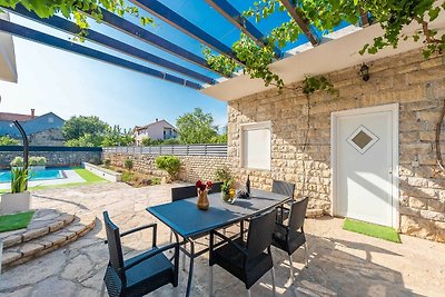 Dalmatian Holiday house Marcella with pool