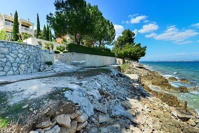 Beachfront Villa Mediterranea with pool