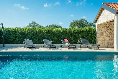 Holiday house Antonia with pool