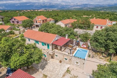 Stone villa Pietra with pool