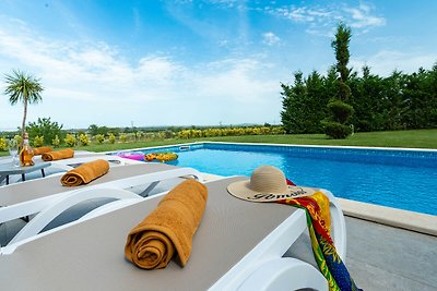 Villa Lux Croatia with heated pool