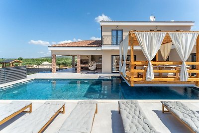 Wunderschöne Villa-Oase mit extra grossem...
