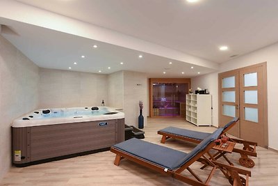 Villa Amfora per 12 persone con sauna, jacuzz...