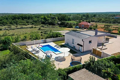 Villa Miranda, 6+2 with pool, Zaton
