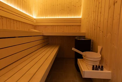 Great Villa Field Hills with sauna and...