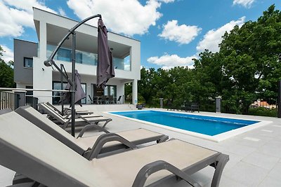 Beautiful Villa Katharina with pool