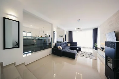 Villa Miranda, 6+2 with pool, Zaton