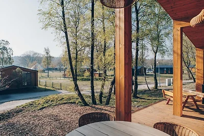 Beach Side Scandi met hottub | 5 pers.