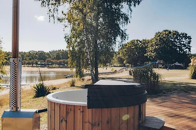 Lake View Scandi met Hottub & Sauna | 6 pers.