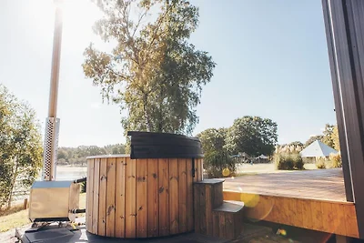 Lake View Scandi met Hottub & Sauna | 6 pers.