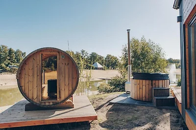 Lake View Scandi met Hottub & Sauna | 6 pers.