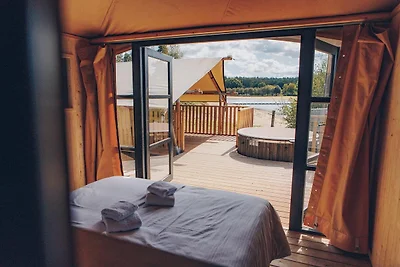 Glamfield Lodge Deluxe mit Hot Tub | 4 Pers.