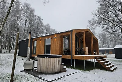 Lake House Scandi mit Hottub | 5 pers.