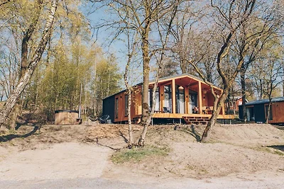 Hill Side Scandi met hottub | 5 pers.