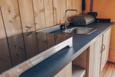 Glamfield Lodge Premium mit Hot Tub | 6 Pers.