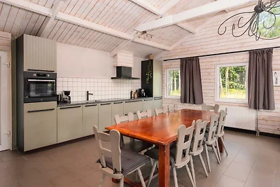 Familienhaus mit Hottub + Wanderhütte | 18...