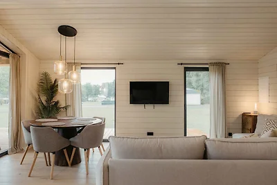 Hill Side Scandi mit Hot Tub | 5 P