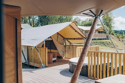 Glamfield Lodge Deluxe mit Hot Tub | 6 Pers.