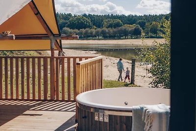 Glamfield Lodge Deluxe mit Hot Tub | 6 Pers.
