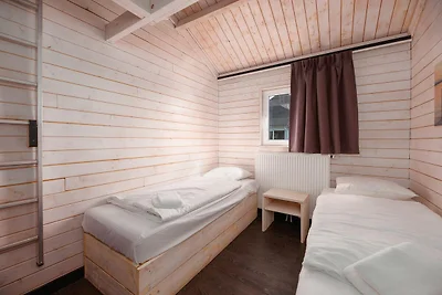 Familienhaus mit Hottub + Wanderhütte | 18...