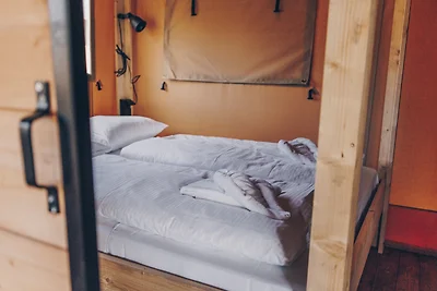 Glamfield Lodge Premium mit Hot Tub | 6 Pers.