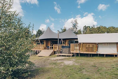Glamfield Lodge Deluxe mit Hot Tub | 6 Pers.