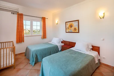 Villa Ribeiro 2