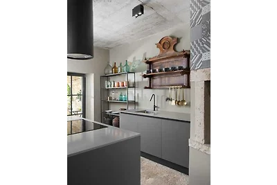 Luxusvilla Covri mit Swimmingpool