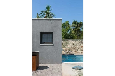 Luxusvilla Covri mit Swimmingpool