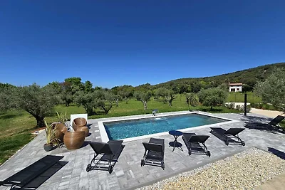 Olive Garden Paradise with Swimming Pool