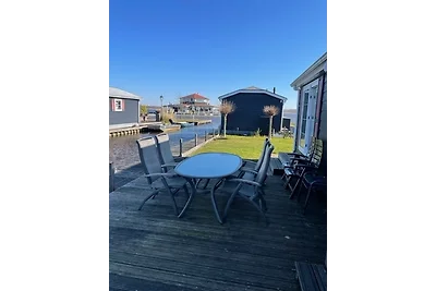 6 Personen Terrasse auf dem Wasser