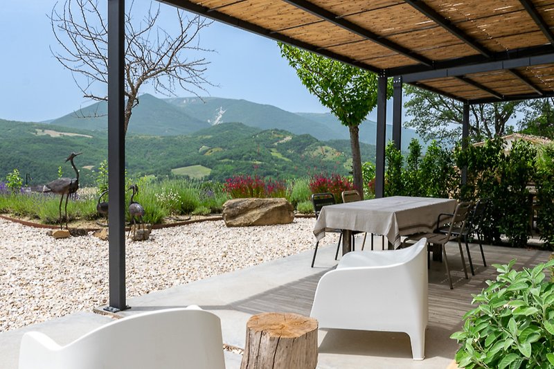 Outdoor terrace with stunning views of the Sibillini Mountains
