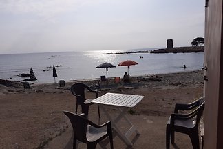ROMANTICA CASETTA A 3 Mt. DAL MARE