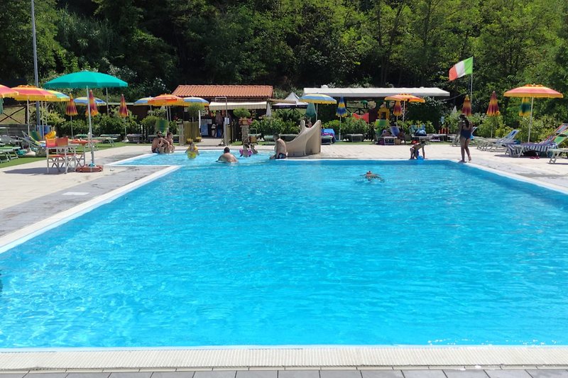 Öffentliches Schwimmbad in Sogliano