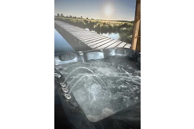 Sommerhaus mit Sauna und Whirlpool