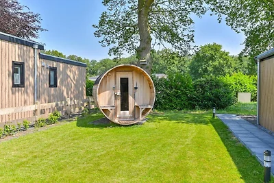 Luxuriöse Lodge für 4 Personen mit Sauna